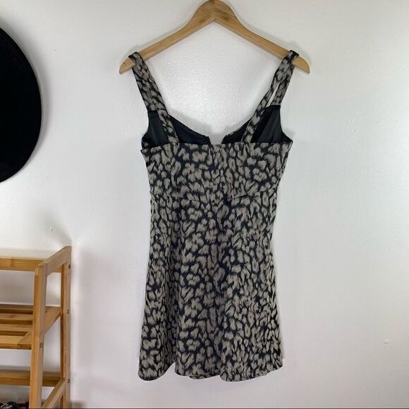 Free People Chrissy Animal Print Mini Dress NWT - Picture 12 of 12